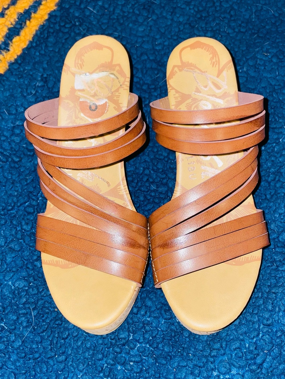 Blowfish size 8 Classic Tan Leather Strappy Slide Sandals - Women